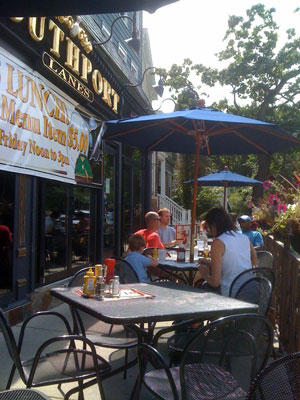 Southport Lanes Sidewalk Cafe
