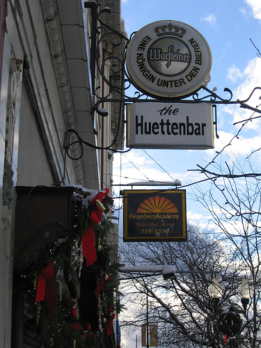 Huettenbar Sign