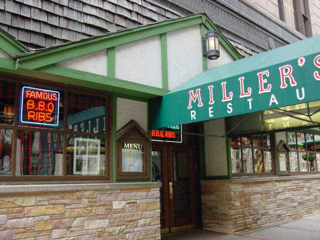 Miller's Pub Chicago