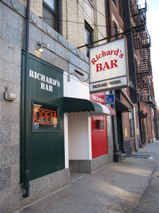 Richard's Bar Chicago