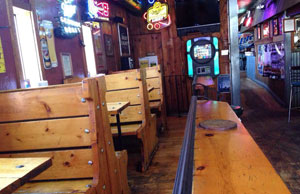 Illinois Bar & Grill Booths